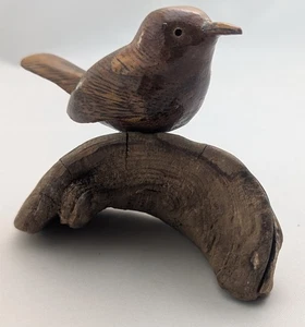 Handgeschnitzter VOLKSKUNST Holz Holz VOGELZAUNKÖNIG SCHWARZ NUSSBAUM Natur Jim Holmes NC 3" - Bild 1 von 9