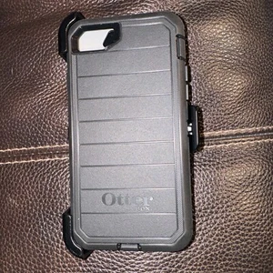 Coque iPhone SE (3ème et 2ème génération) et iPhone 8/7 Defender Series Pro - Photo 1 sur 3