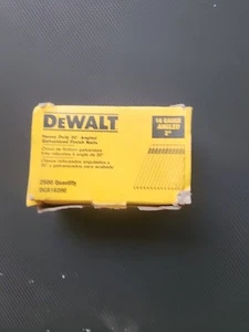 2500 Stck. Dewalt DCA16200 2 ZOLL 16 STÄRKE ABGEWINKELT FINISH NAGEL 20 GRAD BOX 2577187 - Bild 1 von 5