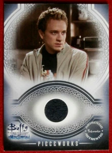 BUFFY THE VAMPIRE SLAYER - Authentic Show-Worn Costume Card PW4 - TOM LENK - Picture 1 of 2