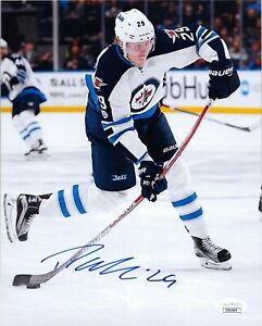 ~~ PATRIK LAINE Authentic Hand-Signed "Winnipeg Jets" 8x10 Photo (JSA COA) B~~
