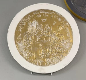 Snow White Disney Plaster Coin Plaster - Picture 1 of 3