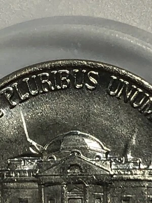 1988-P Jefferson Nickel - PCGS MS65 Rockets Out of Monticello - ¡Mayor Miss PCGS! Foto 1 de 4