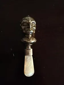ANTIGUA FREGONA DE PLATA ESTERLINA BEBÉ DENTICIÓN SONAJERO CAMPANA CARA CABEZA RARA CON SELLO - Imagen 1 de 12