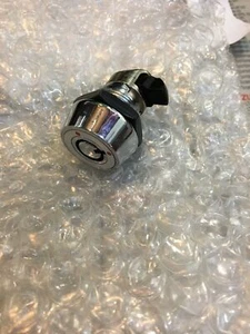Harley Davidson Fuel Tank Door Lock #61029-92 - Bild 1 von 1