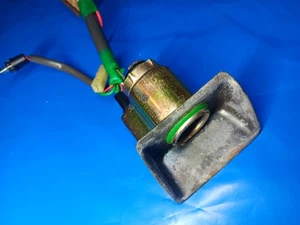 89-95 Toyota Pickup Truck 4Runner Sr5 Cigarette Cigar Lighter Socket Outlet OEM - Foto 1 di 6