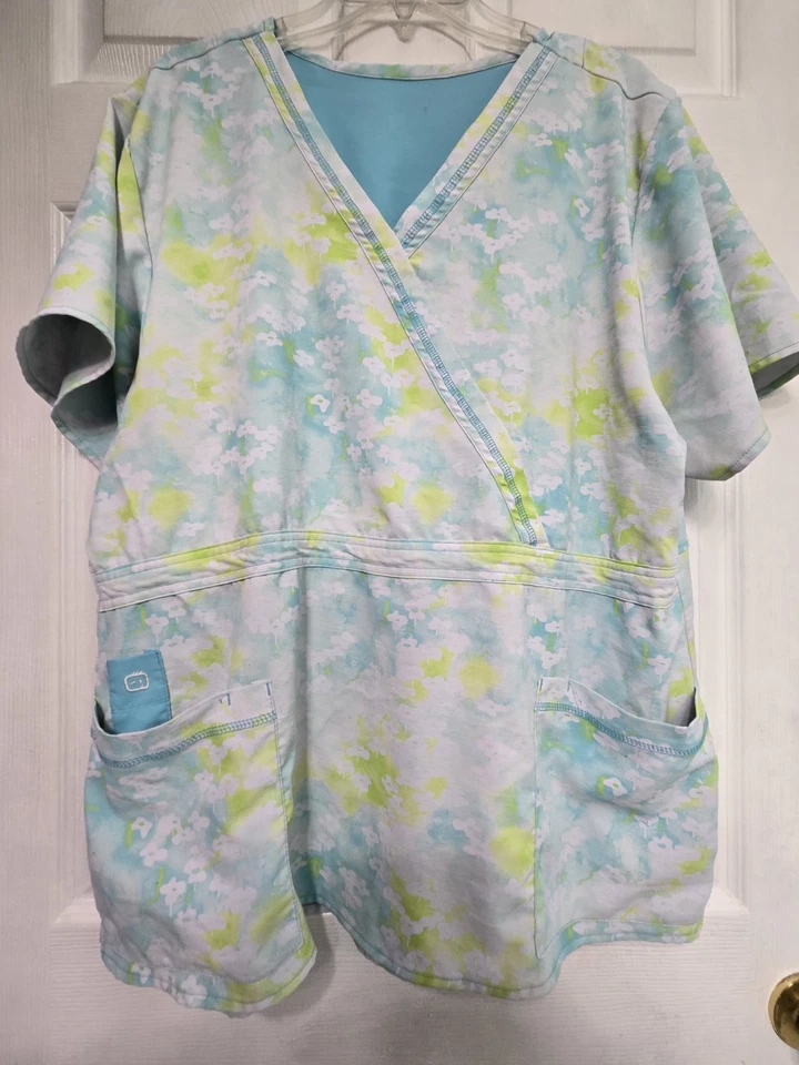 WonderWink Scrub Top size XL-Aqua/Lime/White Floral Mock Wrap-Chest 26"/L 28.5" - Image 1 of 4