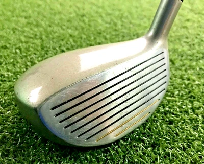 Cuadrado Dos LPGA ETI 7 Madera 26*/RH/Dañoras Grafito/dw0802 Foto 1 de 4