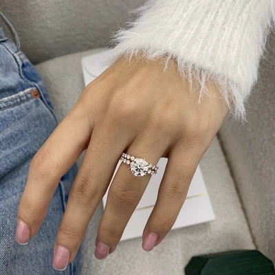 Conjunto de banda de anillo de diamantes redondo VS1 E IGI certificado 3,7 quilates creado en laboratorio oro rosa de 14 quilates Foto 1 de 4