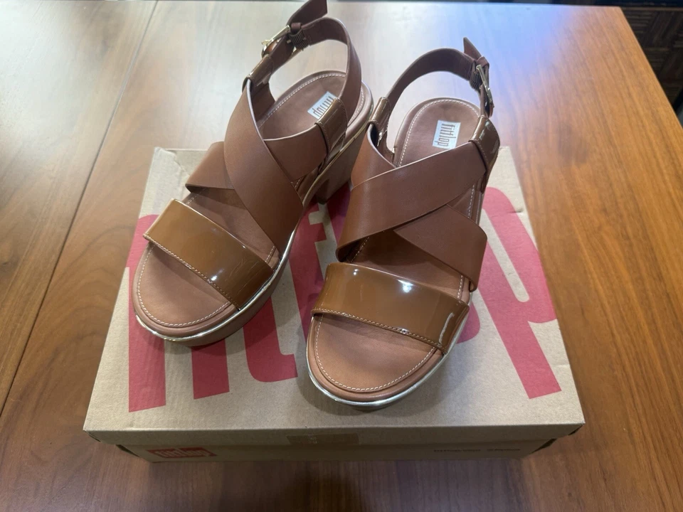 ¡Nuevo! Plataformas FitFlop Pilar de cuero con correa al tobillo color tostado claro, talla 7 Foto 1 de 4