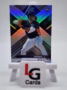 2023 Panini Chronicles XR Yainer Diaz #4 - Picture 1 of 2