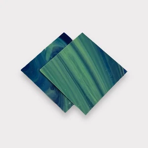 Confezione da 2 fogli di vetro fusibile/mosaico blu trasparente verde oliva prisma COE 96 - Foto 1 di 2