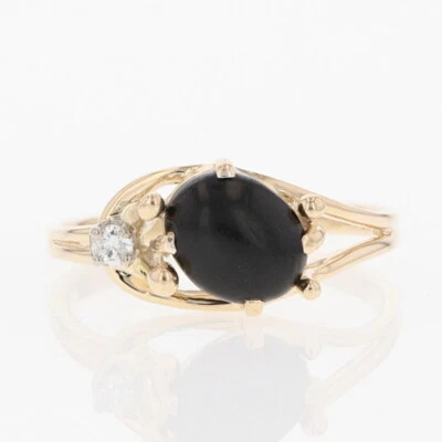 Anillo solitario de coral negro de 0,95 quilates con detalles de diamantes de oro amarillo de 14 k talla 6,25 Foto 1 de 4