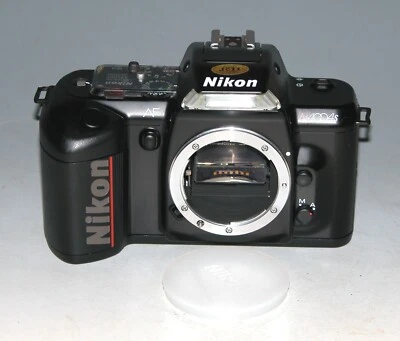 Reconditioned - Nikon N4004s 35mm SLR Film Camera (Body Only) #3235 - Image 1 of 4