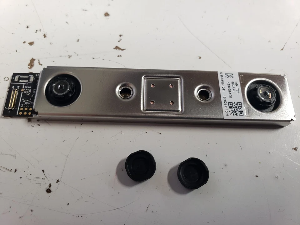 T261 REALSENSE INTEL TRACKING MODULE  (102035) Robotics Camera 6 DOF Sensor - Image 1 of 4