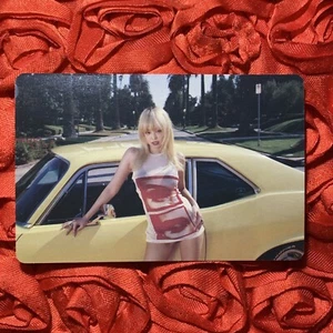 JENNIE MANTRA SET KPOP Girl Photo Card SOLO Yellow Car Blonde - Picture 1 of 2
