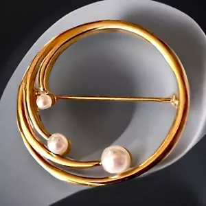 Monet Kreis Brosche goldfarben Kunstperlen Vintage minimalistisch Anstecknadel - Bild 1 von 8