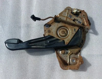 Freio de estacionamento F4TZ-2780-B 1992-1996 Ford F-Series F-150 F-250 F-350 Big Bronco  - Imagem 1 de 4