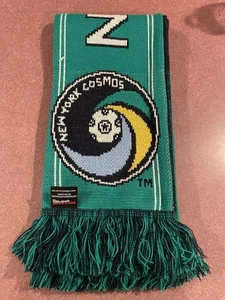 New York Cosmos Club 71 Scarf .Ruffneck Scarves. 100% Acrylic. Made In England - Picture 1 of 15