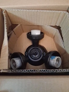 Hunter Three-Light Fitter Ceiling Fan Light Kit Accessories Parts | NEW - Picture 1 of 4