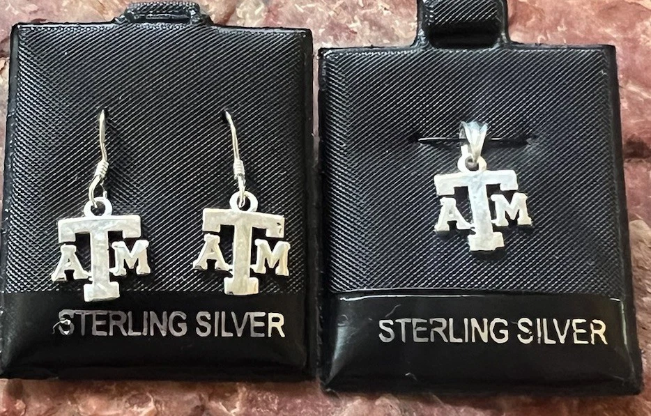 Texas A&M .925 Plata de Ley Colgante Dije para Pulsera y Pendientes Conjunto Foto 1 de 1