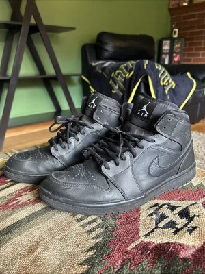 Babero recortador de barba extra Air Jordan 1 Retro OG High Triple Black 2016 ¡Envío gratuito! Foto 1 de 4