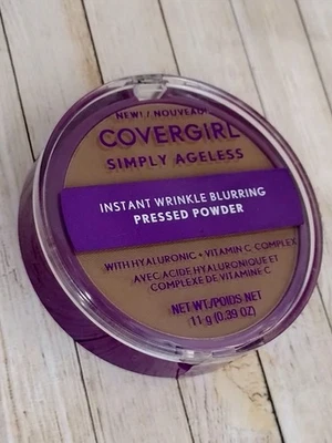 Covergirl Simply Ageless INSTANT BLURRING WRINKLE Pressed Powder 275 SOFT SABLE - Image 1 of 4