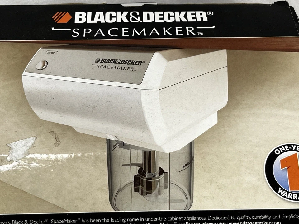Black & Decker Spacemaker Mini Food Processor Coffee Grinder CG700 RV NEW - Image 1 of 4