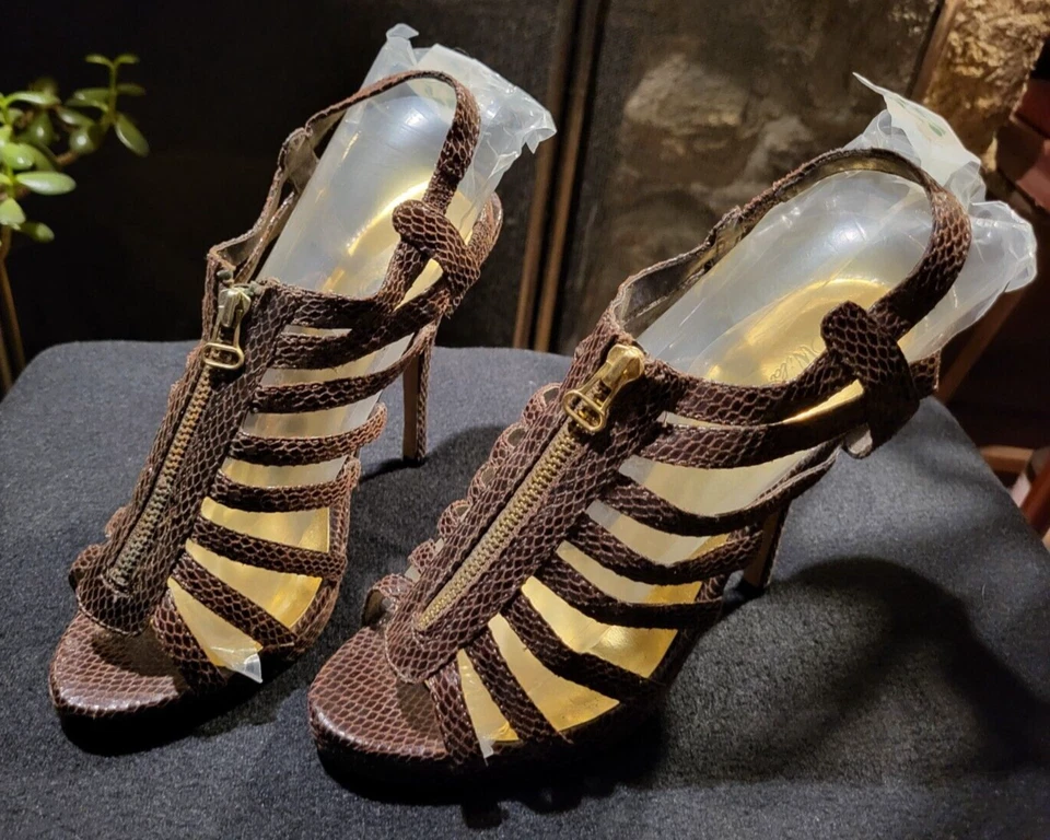 ZAPATOS/SANDALIAS TACÓN ALTO CON TEXTURA MARRÓN ROSA SALVAJE - TALLA 10 Foto 1 de 1