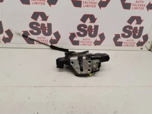 Toyota Corolla Verso 05-09 n/s near passenger left front door lock latch mech - Picture 1 of 12