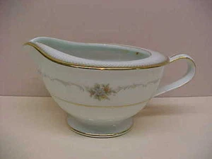 Crema con patas Noritake China JOANNE LN - Imagen 1 de 3