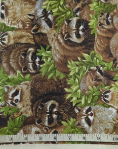 Backyard Bandits Racoons Cotton Sew Quilt Craft Fabric 18"xWOF Fabri-Quilt - Picture 1 of 4