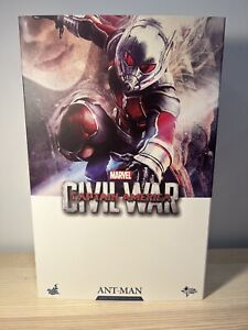 Hot Toys Marvel Captain America Civil War ANT-MAN Figure