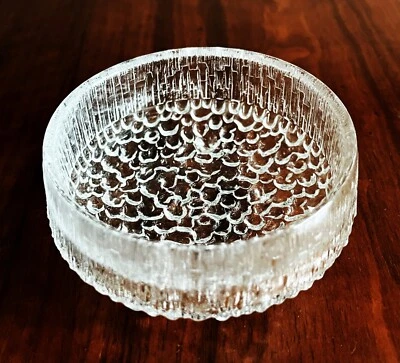 IITTALA FINNLAND ULTIMA THULE KRISTALLGLAS FUSS 4,50" BEERENSCHALE SKANDINAVISCH - Bild 1 von 4