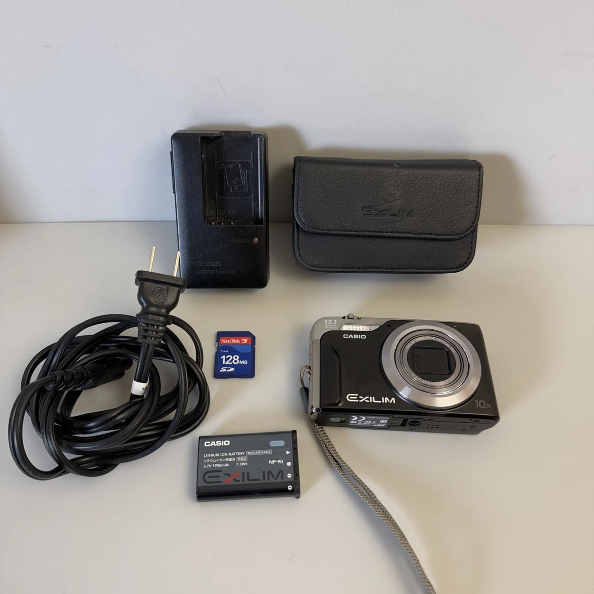 Casio EXILIM 12-13.9MP Digital Cameras for Sale - Shop New & Used