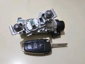 AUDI A3 8P TT 8J MK2 ZÜNDSCHLOSS STARTERSCHALTER MIT EINEM SCHLÜSSELANHÄNGER 1K0905851B - Bild 1 von 24