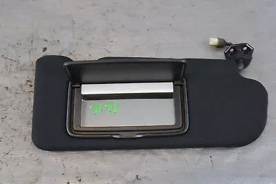 2019 INFINITI Q60 COUPE RED SPORT 400 OEM RH FRONT INTERIOR SUN VISOR #7171 Foto 1 de 4