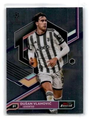 2022-23 Topps Finest UEFA Dusan Vlahovic #72 Juventus - Image 1 of 2