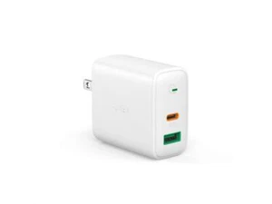 AUKEY Focus Mix 30W Dual-Port PD Charger with Dynamic Detect, White Power Delive - Picture 1 of 6