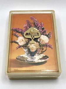 Tarjetas y estuche de colección de ramo de Astor - Imagen 1 de 3