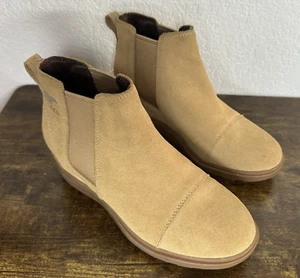 Sorel Evie II Chelsea Boot Waterproof Suede Womens Size 8 Caribou Buff - Picture 1 of 8