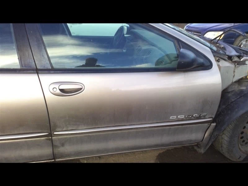 Passenger Right Front Door Fits 98-04 INTREPID 23291584 Foto 1 de 4