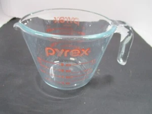 Pyrex 1-cup Measuring Cup, Red Graphics, Clear - Picture 1 of 6