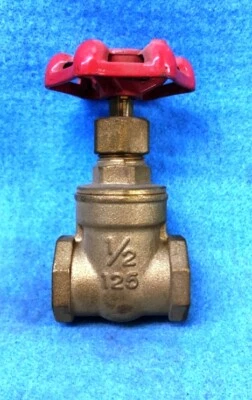 KITZ 1/2" GATE VALVE  AKFS #07  CLASS 125 - Image 1 of 4