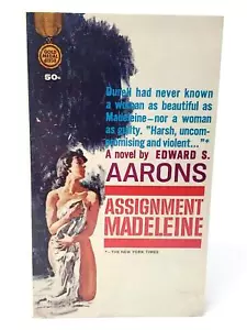 Assignment Madeleine by Edward Aarons 1958 Adult Pulp Fiction Noir Sam Durell - Imagen 1 de 8