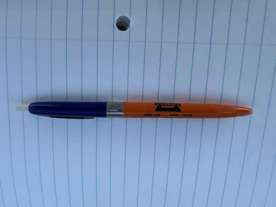 Pluma Publicitaria Vintage Conoco Naranja Ollie IA Ingle & Son General Reparación Automática Foto 1 de 4