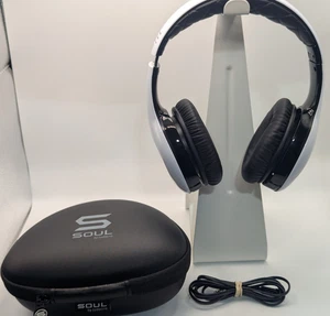 Auriculares con cancelación de ruido de alta definición SOUL by Ludacris con estuche en caja - Imagen 1 de 10