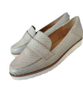 HEAD OVER HEELS LOAFER SHOES SIZE 5 GREY WHITE NEW - Picture 1 of 6