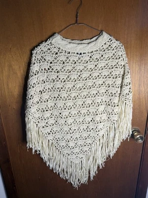 Mantón Cejon para mujer talla M/L estilo macramé Foto 1 de 3
