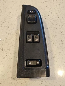 03 04 05 06 Sierra Silverado 2dr Left Master Power Window Switch GM 15112969 - Picture 1 of 6